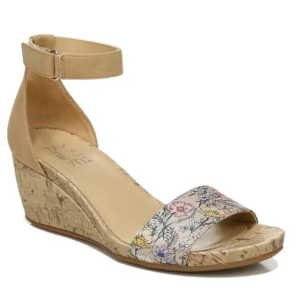 NATURALIZER Areda Ankle Strap Wedge Sandals - Picture 1 of 6